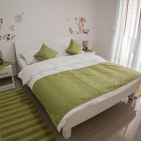 ויר Apartments Malina מראה חיצוני תמונה
